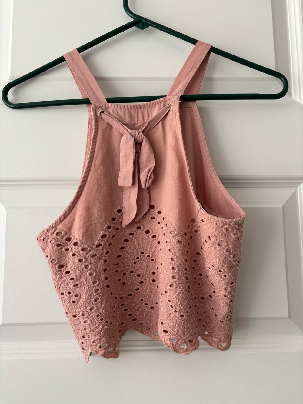 Abercrombie & Fitch Blush Pink Eyelet Embroidery Tie Back Crop Tank Top XS - Picture 5 of 10